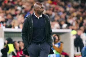 Jalkapallon MM-kisajoukkue antoi päävalmentajalle kenkää