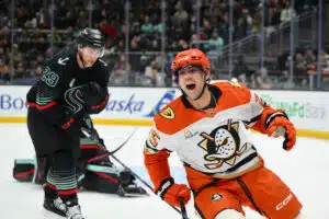 NHL:ssä pitkä jatkosopimus – iso palkankorotus