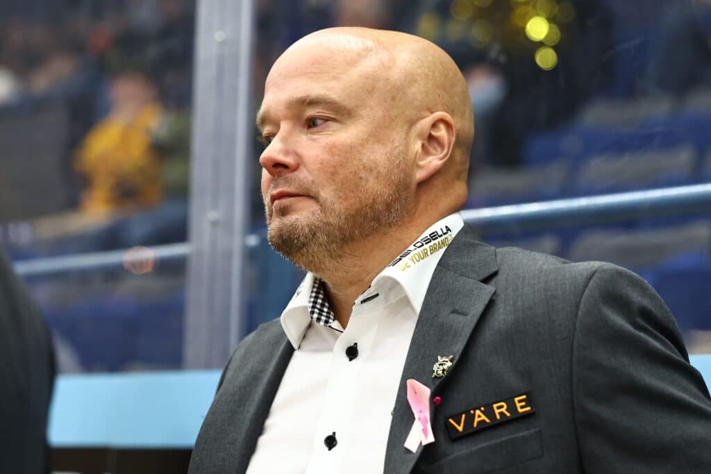 Raimo Helmisen SaiPa: iso muutos kulisseissa Raimo Helmisen SaiPa: iso muutos kulisseissa