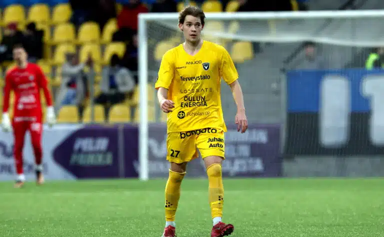 Tulikuuma AC Oulu otti taas helsinkiläispäänahan – unelmakuti tyrmäsi HJK:n