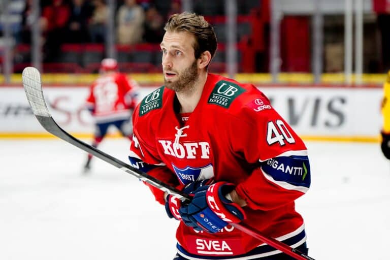 Valtava pettymys – näillä sanoilla Leijonista tuttu maailmanmestari hyvästeli HIFK:n
