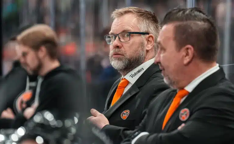 Mikko Manner: isoja sanoja katkeran pettymyksen keskellä Mikko Manner: isoja sanoja katkeran pettymyksen keskellä