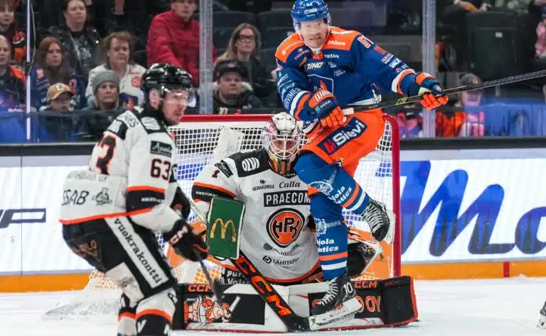 SM-liigan jättipaukku jäi piippuun SM-liigan jättipaukku jäi piippuun