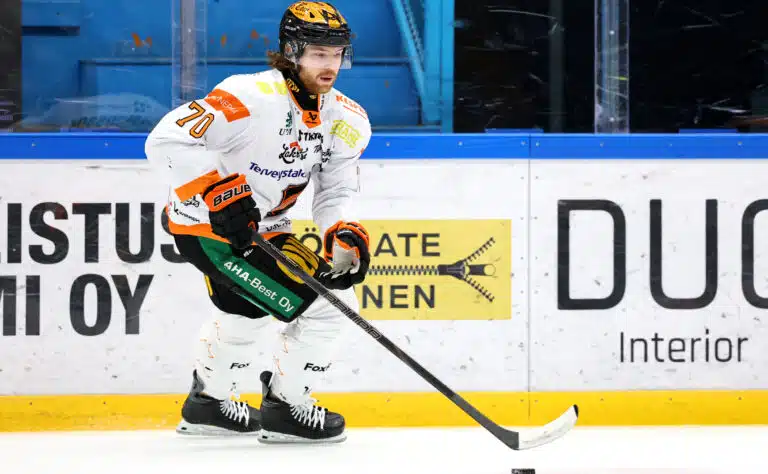 KooKoo-tähti sikaili SM-liigavälierässä