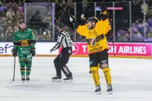 Vanhat haamut saattoivat palata - SM-liigassa saatettiin todistaa ratkaisevia käänteitä Vanhat haamut saattoivat palata – SM-liigassa saatettiin todistaa ratkaisevia käänteitä