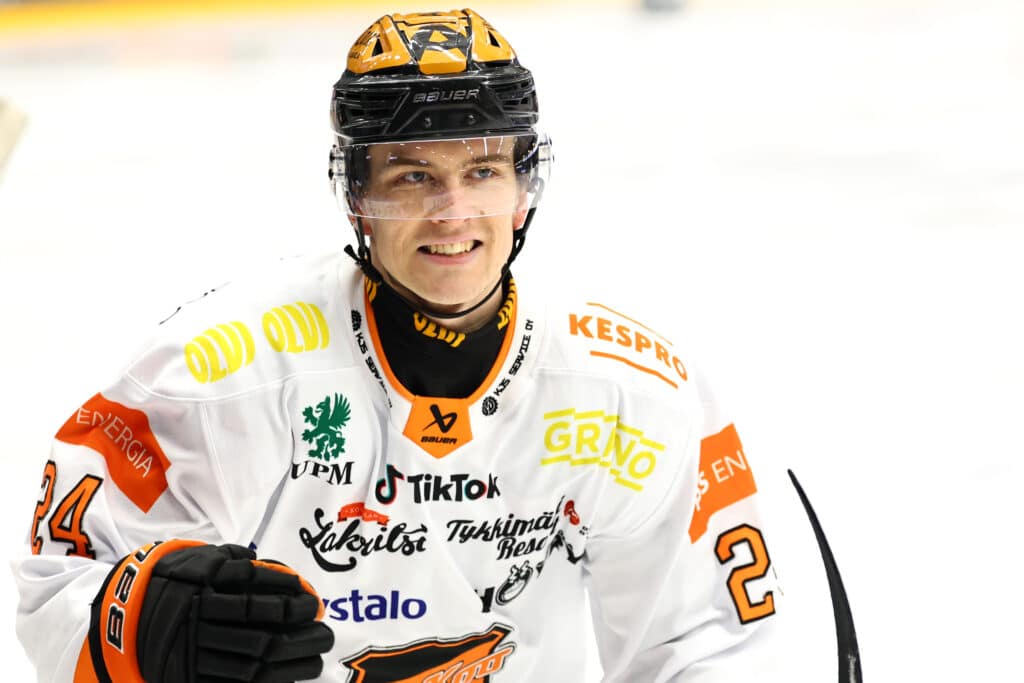 Liiga-välierän tähti hurjasta illastaan: "Sieltä tuli palkinto" Liiga-välierän tähti hurjasta illastaan: ”Sieltä tuli palkinto”