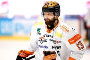 SaiPa käveli yli – SM-liigakonkarilta rajua tekstiä ottelun jälkeen