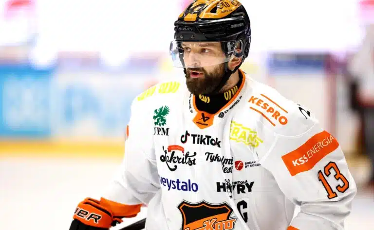 SaiPa käveli yli – SM-liigakonkarilta rajua tekstiä ottelun jälkeen