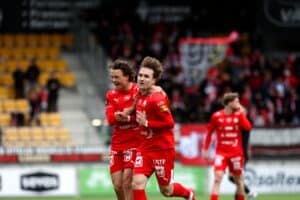 Pietarsaaren Jarolla todella noloa Vantaalla