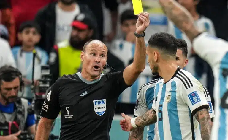 Jalkapallon MM-kisoihin viritteillä mullistava sääntömuutos