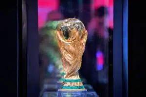 Jalkapallon MM-kisojen finaaliin tulossa iso muutos - "Siitä tulee maapallon suurin show" Jalkapallon MM-kisojen finaaliin tulossa iso muutos – ”Siitä tulee maapallon suurin show”