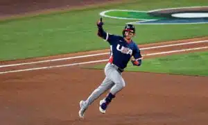 Historiallista surkeutta - Brad Pittin menestyselokuvasta tuttu baseball-joukkue sai vihat niskaan Historiallista surkeutta – Brad Pittin menestyselokuvasta tuttu baseball-joukkue sai vihat niskaan