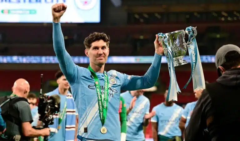 Manchester Cityn pitkäaikainen toppari lähdössä kesällä