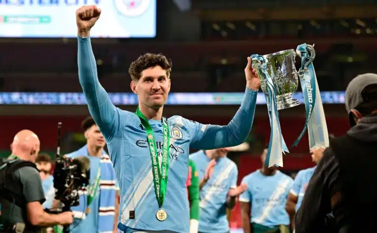 Manchester Cityn pitkäaikainen toppari lähdössä kesällä