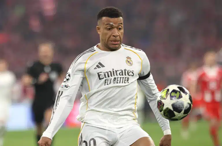 Kylian Mbappe tykkäsi kyseenalaisesta julkaisusta somessa – Real-luotsilta jäätävä kuitti