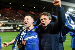 Suomalaisvalmentaja repäisi hurjan tempun – ”Omassa luokassaan”