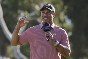 Tiger Woodsilta iso kieltäytyminen kohun keskellä
