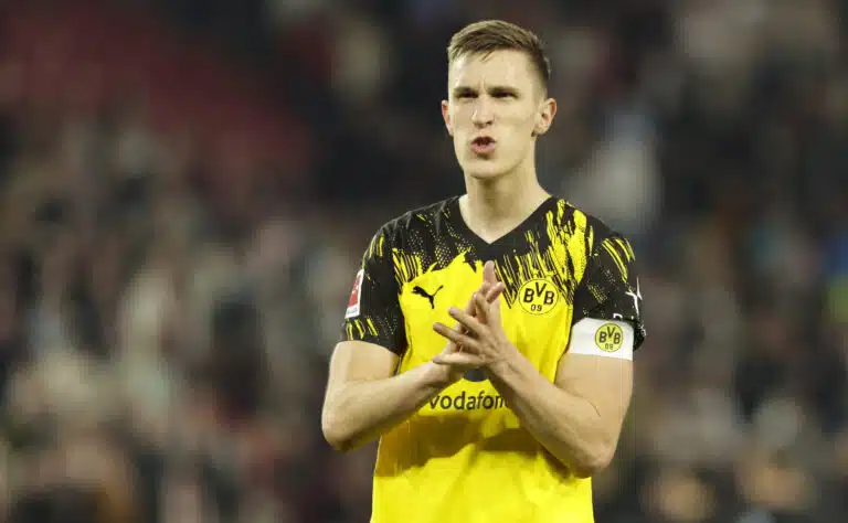 Borussia Dortmund täräytti valtavan kiinnityksen Borussia Dortmund täräytti valtavan kiinnityksen