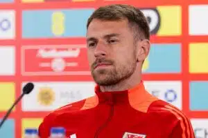 Entiseltä Arsenal-tähdeltä suuri ilmoitus