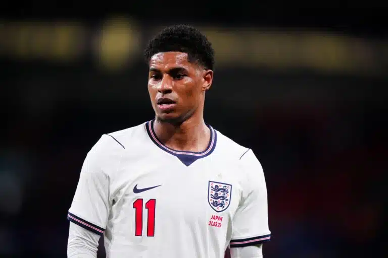Marcus Rashfordin siirtosaagaan saatetaan saada todella yllättävä käänne – ManU-legenda pitää tätä parhaana vaihtoehtona