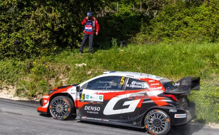 EK 6: Sami Pajari edelleen kärkipaikalla - kilpailijat iskivät lähelle EK 6: Sami Pajari edelleen kärkipaikalla – kilpailijat iskivät lähelle