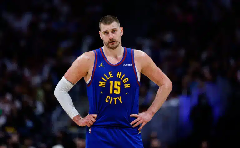 Lauri Markkasen joukkueen kustannuksella tehtiin NBA-historiaa