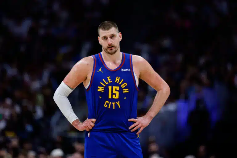 Nikola Jokic teki käsittämätöntä NBA-historiaa