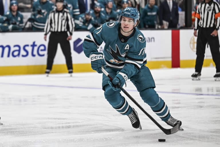 NHL-supertähti Macklin Celebrini valmis poikkeukselliseen ratkaisuun
