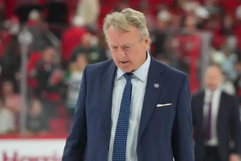 NHL-seuran kausi päättyi karusti – Valmennus uusiksi