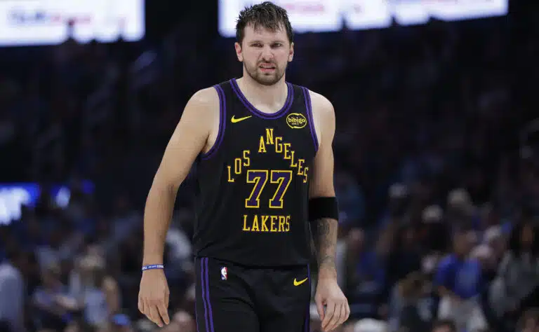 Supertähti Luka Doncicista tipahti karmea tieto - unelmakaudesta ei lainkaan palkintoa? Supertähti Luka Doncicista tipahti karmea tieto – unelmakaudesta ei lainkaan palkintoa?