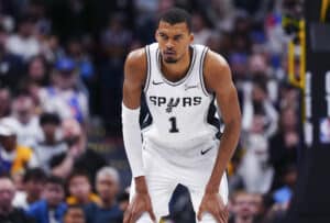 NBA:n kärkiseuralle hirvittävä isku