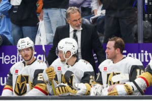 NHL:n pudotuspelijoukkueelle pamahti raju rangaistus – vaikutus tulevaisuuteen