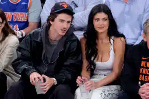 Kylie Jennerin käytös urheilukatsomossa nosti tunteet pintaan