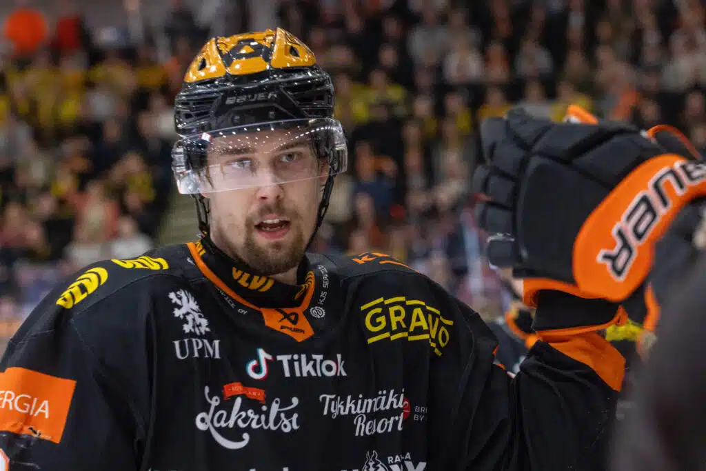 KooKoo kiinnitti Liiga-mestarin riveihinsä KooKoo kiinnitti Liiga-mestarin riveihinsä