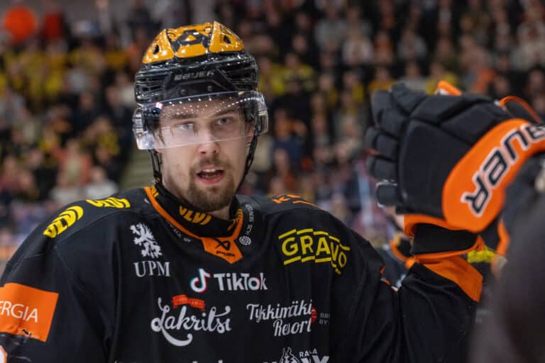 KooKoo kiinnitti Liiga-mestarin riveihinsä