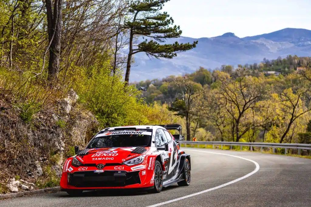 EK11: Nyt saatiin dramaattinen käänne Kroatian MM-ralliin EK11: Nyt saatiin dramaattinen käänne Kroatian MM-ralliin