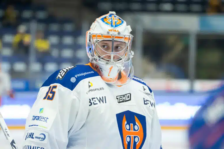 Tappara-vahti siirtyy ulkomaille
