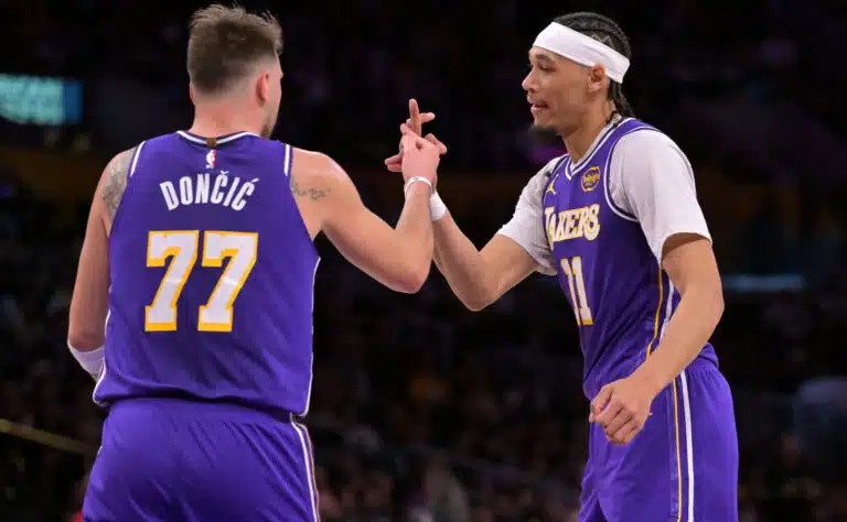 Susijengi saamassa NBA-jätin vastaansa – MM-karsintavastustajalta härski passitemppu