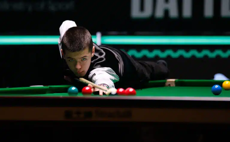 Tähän ei edes Ronnie O’Sullivan pystynyt – snookerin superlupaus teki historiaa