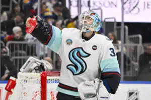 Suomalainen maalivahtilupaus kutsuttiin NHL-seuraan – heti kokoonpanossa