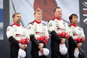 Sami Pajari teki salaisen sopimuksen Kroatian MM-rallissa – ”Sovimme selkeästä ja erillisestä suunnitelmast” Sami Pajari teki salaisen sopimuksen Kroatian MM-rallissa – ”Sovimme selkeästä ja erillisestä suunnitelmast”