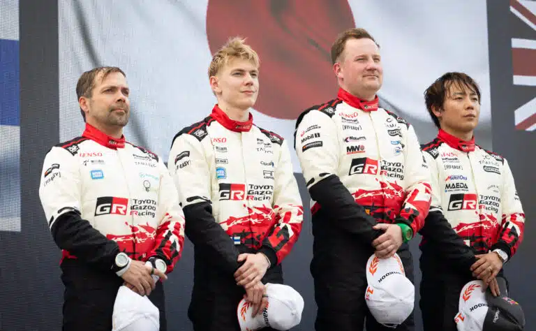 Sami Pajari teki salaisen sopimuksen Kroatian MM-rallissa – ”Sovimme selkeästä ja erillisestä suunnitelmast” Sami Pajari teki salaisen sopimuksen Kroatian MM-rallissa – ”Sovimme selkeästä ja erillisestä suunnitelmast”