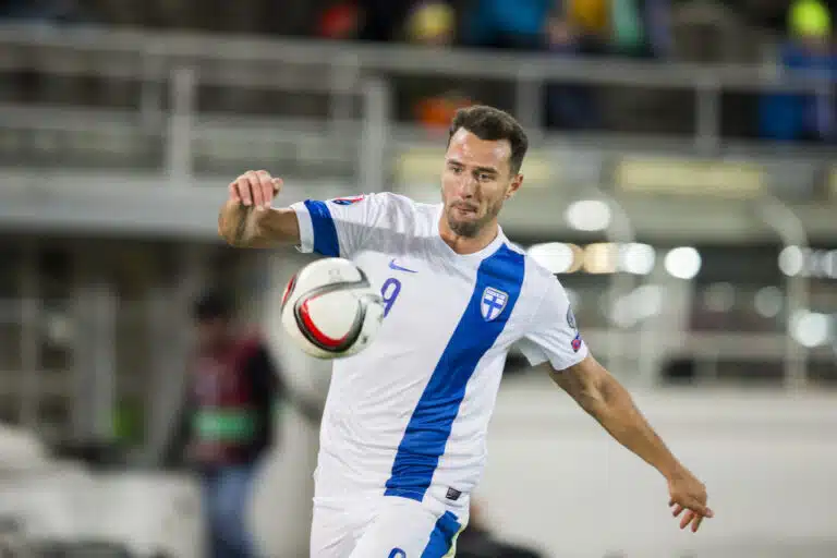Huuhkajat-hyökkääjä: Ura ohi