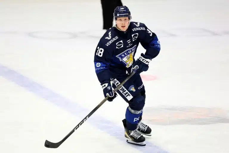 Suomalaispelaaja solmi NHL-sopimuksen