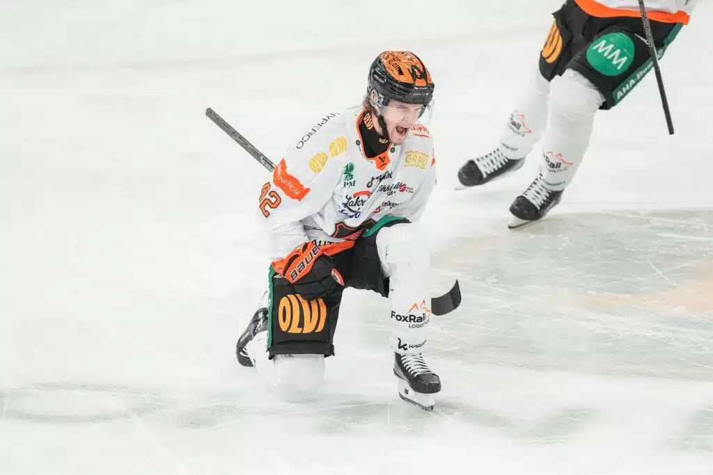 Ennätyspelissä lyöty KooKoo saa ison vahvistuksen – kouvolalaisille myös surkeita uutisia
