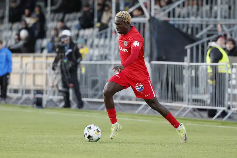 Inter kiinnitti kultakimpaleensa – ”Käsissämme on timantti”