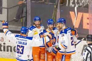 Tappara voitti SM-liigan historiallisen finaalin – finaalisarjassa saatettiin nähdä nyt iso käänne