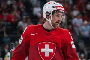 Sveitsin NHL-tähdeltä puhetta Aleksander Barkovista - suuri MM-taisto lähestyy Sveitsin NHL-tähdeltä puhetta Aleksander Barkovista – suuri MM-taisto lähestyy