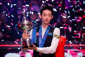 Snookerin MM-finaalissa historiallista draamaa
