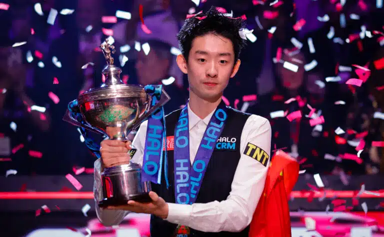 Snookerin MM-finaalissa historiallista draamaa